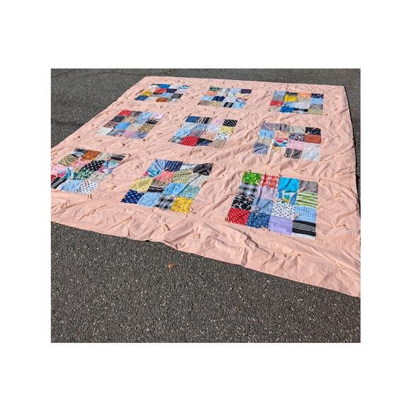 Handmade Patchwork Quilt Peach Yarn tassel 96" x 103"  Cabin Vintage KING/QUEEN - Picture 1 of 8